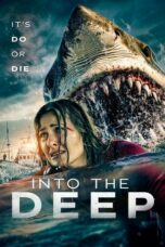 Poster film Into the Deep (2025) dengan adegan bawah laut yang menegangkan dan atmosfer misterius.